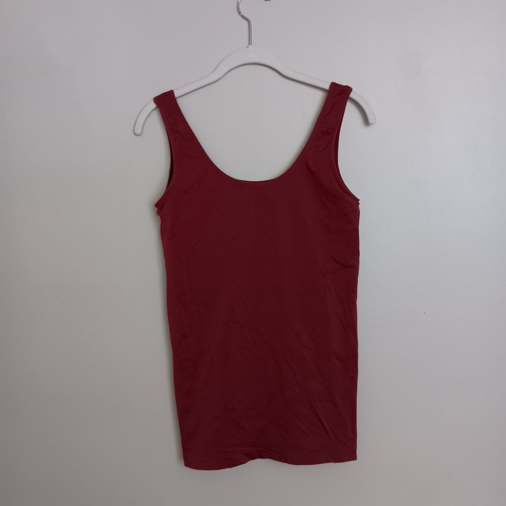 Rhonda Shear Seamless Tank Top With Shelf Bra
